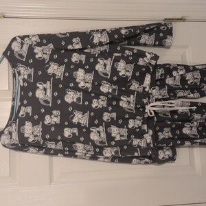 Munki Munki Peanuts Charlie Brown Snoopy 2 Piece Pajama Set Gray White pants Pjs